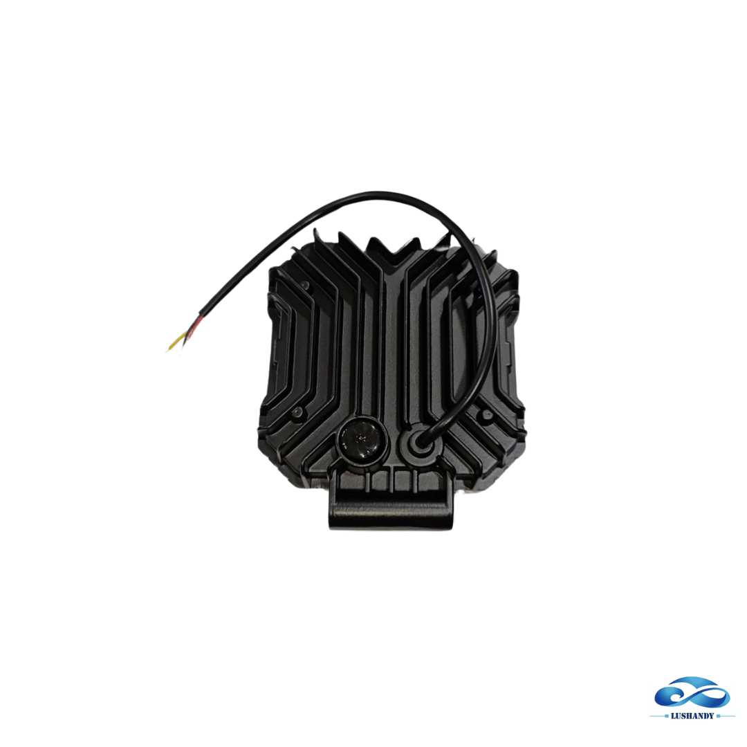 Foco Neblinero 10 LED Cuadrado 12-60V 23W para Auto Con Diseño Tigre y Transforme