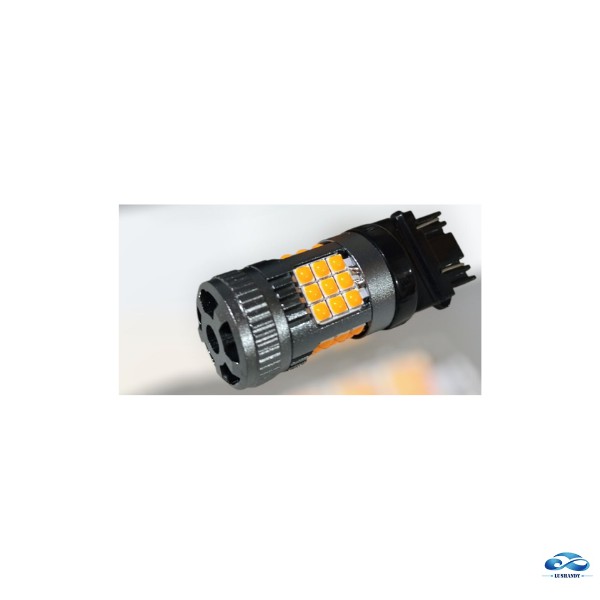 Ampolleta LED Y915-3156 Un contacto cola de pescado T25 Ampolleta LED Y915-3156 Un contacto cola de pescado T25